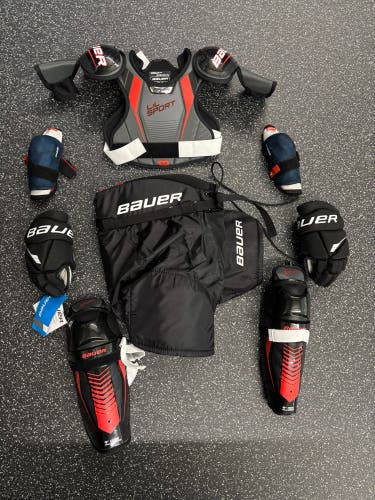 Youth Small/Medium Bauer Starter Kit