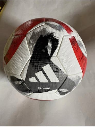 Adidas Tiro Pro Size 5 Soccer Ball $120 Retail Brand New