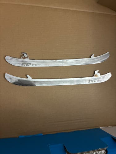 CCM Step Steel 288 mm (Used)