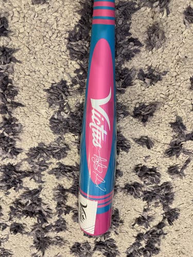 2025 Victus Vibe Alloy Tatis Crayon USABat Certified Bat (-10) 30" (New)