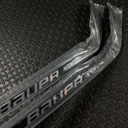 Senior Bauer Proto2 Right Handed Hockey Stick P28 77 Flex (New)