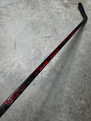 77 Flex P90TM Senior Bauer Pulse Left Hand Hockey Stick Pro Stock (Used)