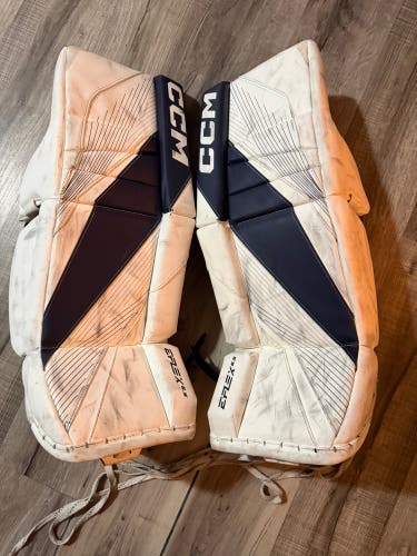 26" CCM EFlex 6.5 Goalie Leg Pads (Used)