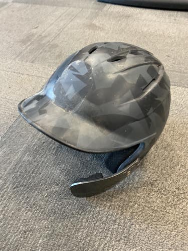 Used BoomBah BATTING HELMET Batting Helmet No Mask Black SM 11614-S000245244