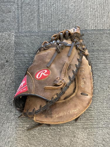 Used Rawlings PLAYER PREFERRED BB/SB Catchers RH Throw Brown 33" 11614-S000245240