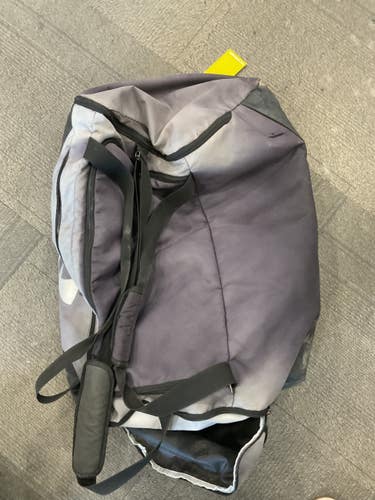 Used Under Armour CATCHERS BAG BB/SB Team Catcher Bag Grey 11614-S000245228