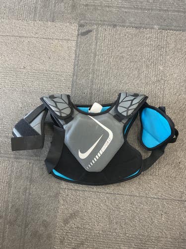 Used Nike VAPOR LT Lacrosse Shoulder Pads Grey MD 11614-S000245180