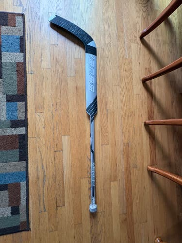 Junior Bauer GSX Full Right Goalie Stick 21" Paddle (Used)