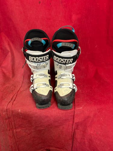 Mondo 24 & 24.5 Women's Salomon All Mountain Ski Boots Medium Flex (Used)