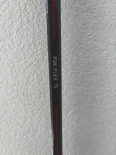 New ICEFORGE ELITE Senior Hockey Stick – LH 75 Flex P28 – 67” – 364g