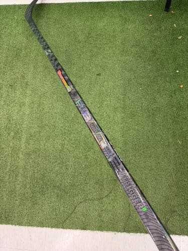 CCM Ribcor Trigger 6 Pro Hockey Stick | LH P88 Senior 65 Flex | Denver Barkey Pro Stock