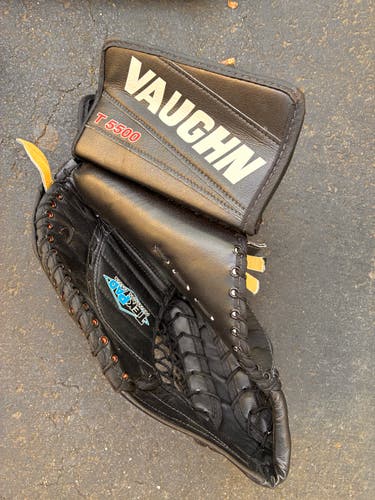 1998 Vaughn T5500 Regular (Used)