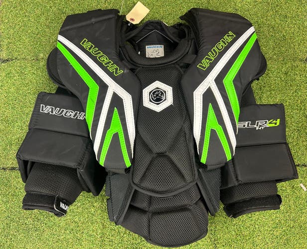 Intermediate Medium Vaughn SLR4 Goalie Chest Protector (Used)