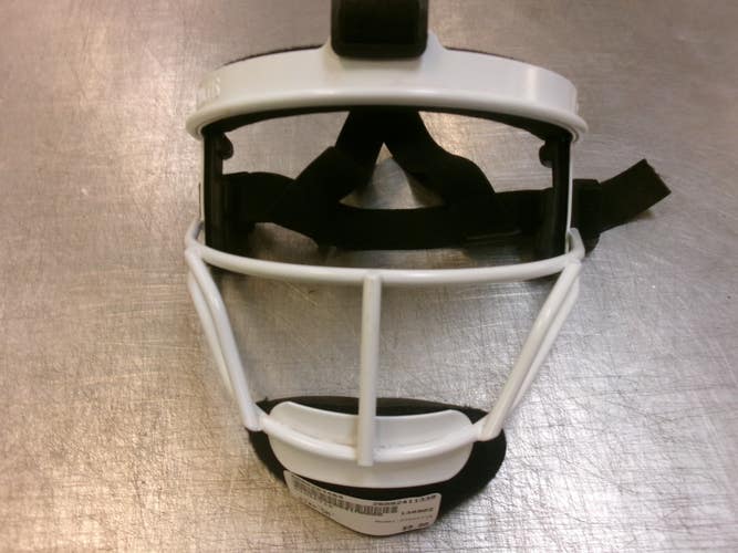 Used DINICTIS BB/SB Fielders Mask White SM 11339-S000207464