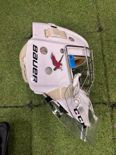 White Senior Bauer 940 Goalie Mask (Used)