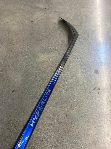 Junior Bauer Vapor Hyperlite 2 Hockey Stick Right Handed P92 40 Flex (Used)