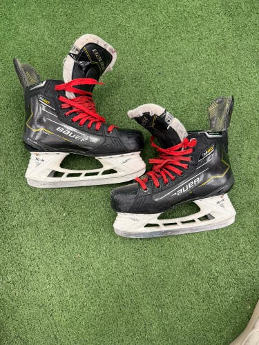Bauer Supreme M40 Hockey Skates | Size 6.5 Fit 2