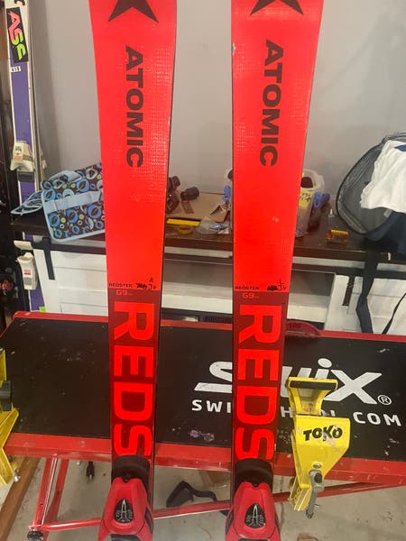 アトミック　レッドスター　G9 159 Atomic Redster G9 159 cm Racing Skis With Bindings Max Din 10