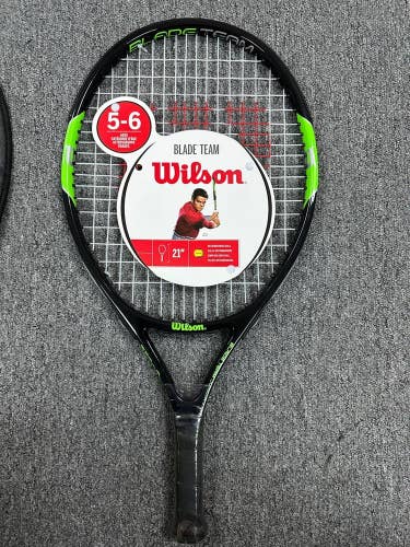Wilson Blade Team Junior 21 Tennis Racquet Grip size (3 1/2)