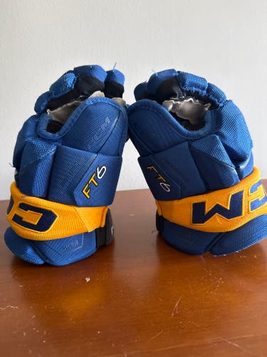 CCM JetSpeed FT6 Gloves 12" (Used)