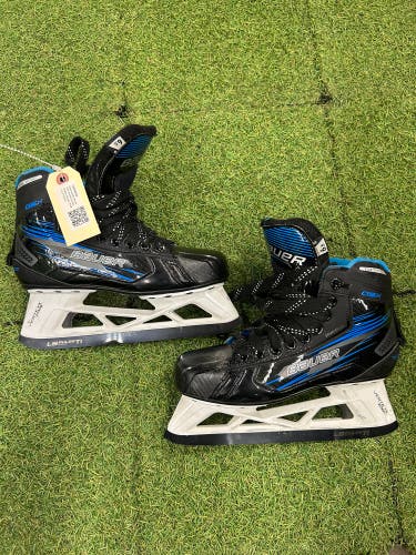 Intermediate Bauer GSX Hockey Goalie Skates Regular Width 6.5 (Used)