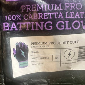 Youth Perfect Game Edition Bruce Bolt Medium Batting Gloves (Used)