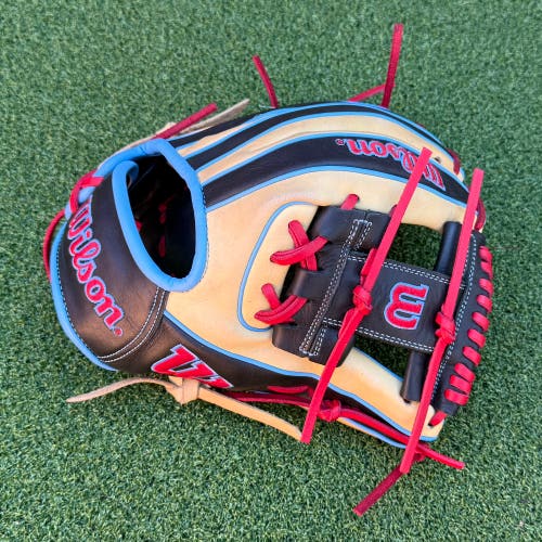 Wilson A1000 RH Baseball Glove 11.5" (Used)