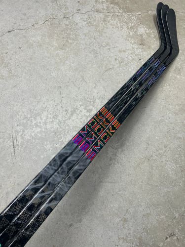 3 PACK 80 Flex P28 True Hzrdus Smoke Senior Left Hand Hockey Stick Pro Stock (New)