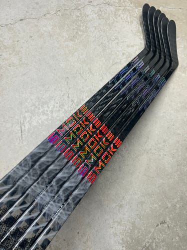 6 PACK 80 Flex P28 True Hzrdus Smoke Senior Left Hand Hockey Stick Pro Stock (New)