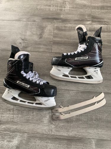 Bauer Supreme 1S Hockey Skates Regular Width Size 3 (Used)