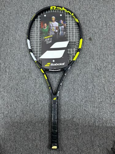 Babolat Evoke 102 Tennis Racquet Grip size  (4 1/4) Black/Yellow 16x19