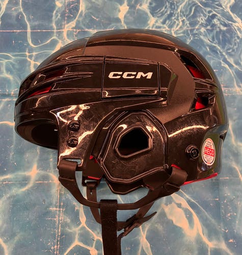 Medium CCM Tacks 70 Helmet (Used)