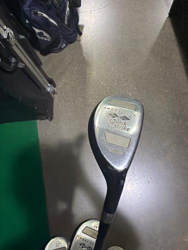 Used Right Handed Men's Regular Flex Iron Set