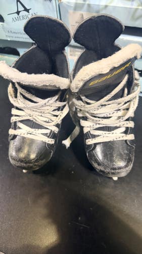 Used Bauer S140 Youth Hockey Skate Youth 10.0 11605-S000221007