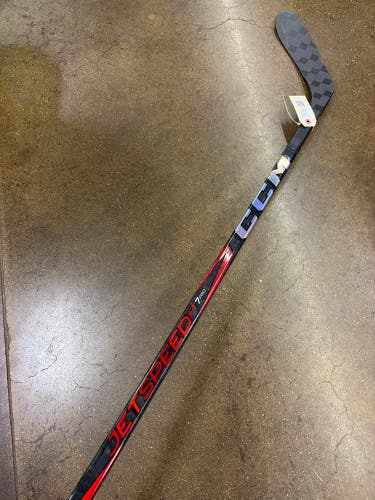 Youth CCM JetSpeed FT7 Pro Hockey Stick Left Hand P28 30 Flex (Used)