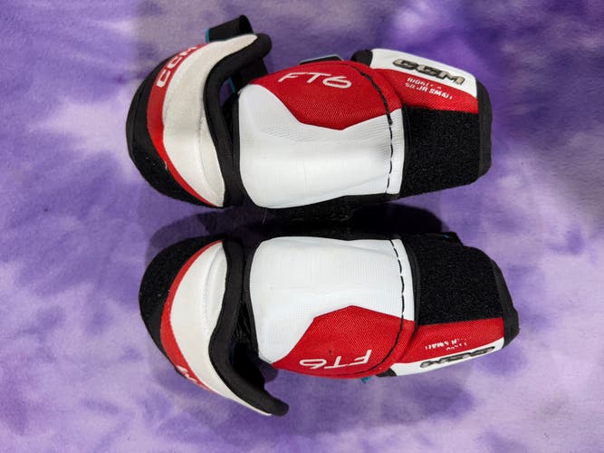 Junior Small CCM JetSpeed FT6 Elbow Pads (Used)