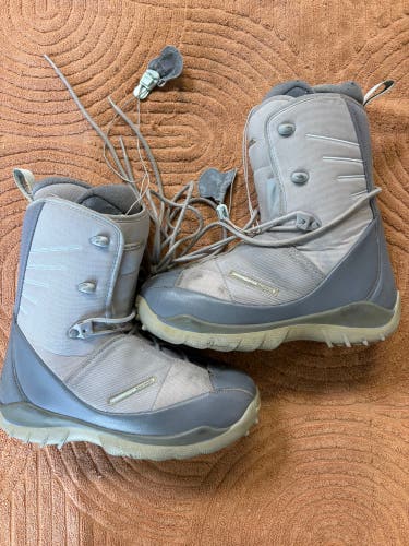 Women's Salomon Kalitan Snowboard Boots | Size 8 (Used)