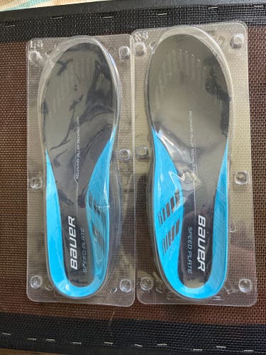 Bauer Speed Plate Hockey Skates Regular Width Size 6 (New)