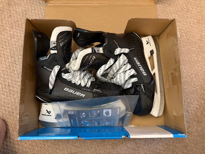 2024 Bauer Supreme Shadow ice Hockey Skates size 6 fit 2