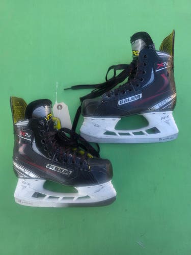 Junior Bauer Vapor X2.6 Hockey Skates Regular Width Size 2