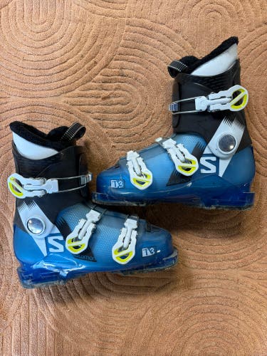Kid's Salomon T3 Ski Boots | Mondo 24.5, 285mm (Used)