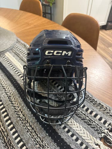 Medium CCM Tacks 920 Helmet (Used)
