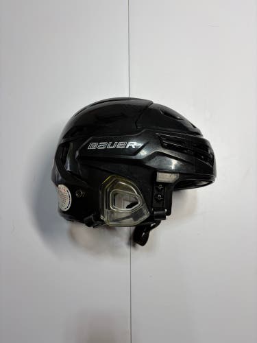 Medium Bauer Re-Akt Helmet (Used)