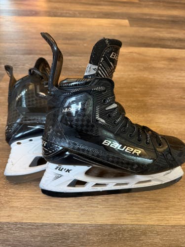 2022 Bauer Supreme Mach Hockey Skates 9 (Used)