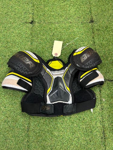 Youth Large Bauer Supreme 2S Pro Shoulder Pads (Used)