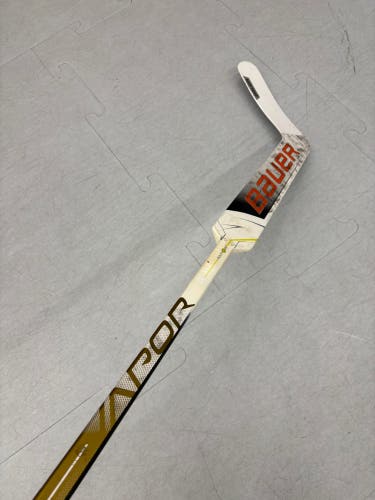 Intermediate Bauer Vapor Hyperlite Goalie Stick Regular 24" Paddle Pro Stock