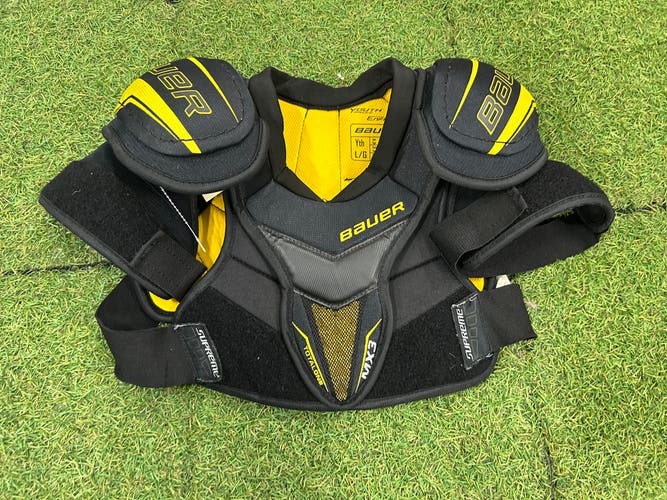 Youth Large Bauer Supreme TotalOne MX3 Shoulder Pads (Used)