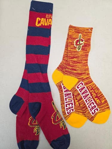 ST26 Mens NBA CLEVELAND CAVALIERS Crew Socks Lot of 2 Pair MEDIUM New