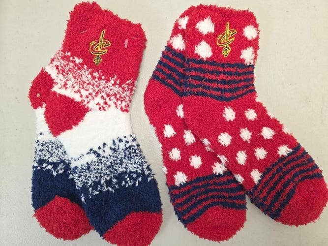 ST18 Mens NBA CLEVELAND CAVALIERS Crew Socks Lot of 2 Pair LARGE New