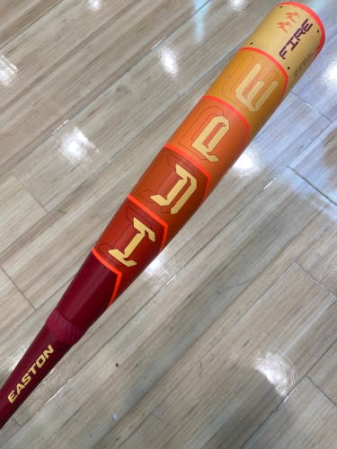 2025 Easton Hype Fire Composite Bat USSSA Certified (-5) Composite 26 oz 31" (Used)